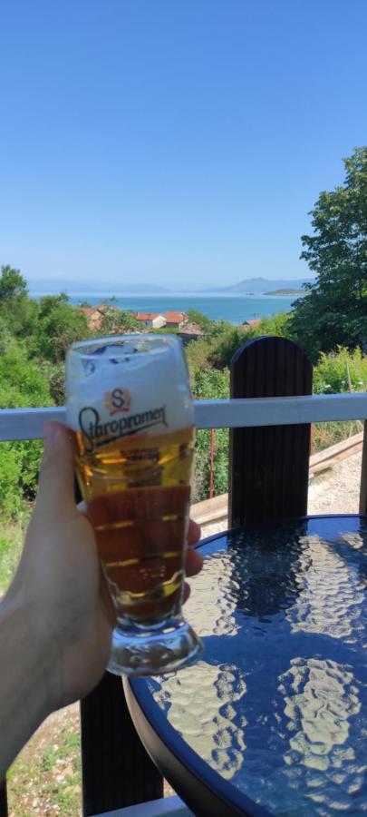 Lakeview Stojovic *